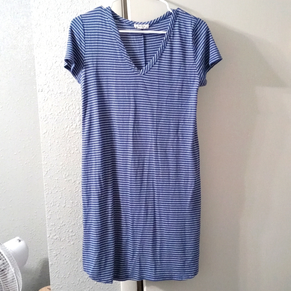 Blue and white strip V-neck T-shirt dress